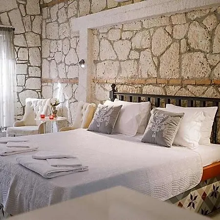 Hotell Deruni Butik Ciftlikkoyu