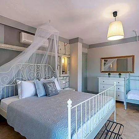 Deruni Butik Hotell Ciftlikkoyu