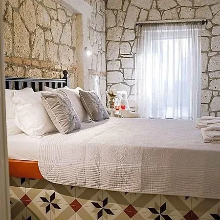 Hotel Deruni Butik 3*