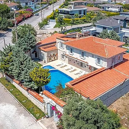 Deruni Butik Hotell Ciftlikkoyu